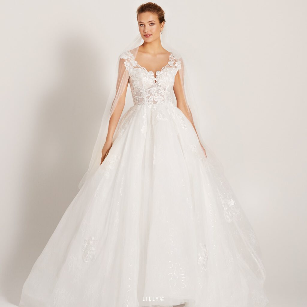 Say Yes Illertissen Brautkleid